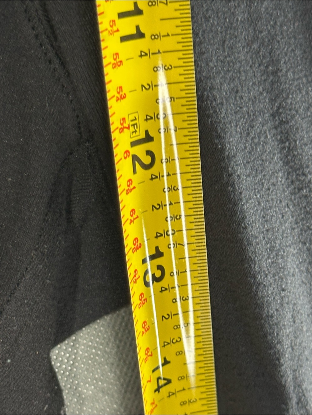 Lululemon Black Joggers - Size 6 - High Rise Athletic Pants - Picture 9 of 12